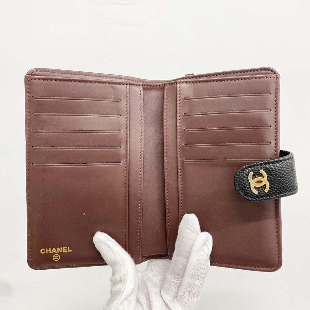 CHANEL Black Caviar Leather Wallet - Picture 3 of 11